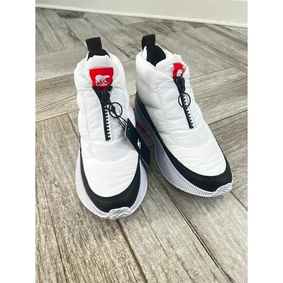 WOMEN'S OUT N ABOUT™ III PUFFY ZIP BOOT - Picture 8 of 8